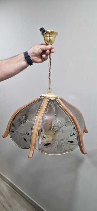 Полилей подходящ за спалня,хол