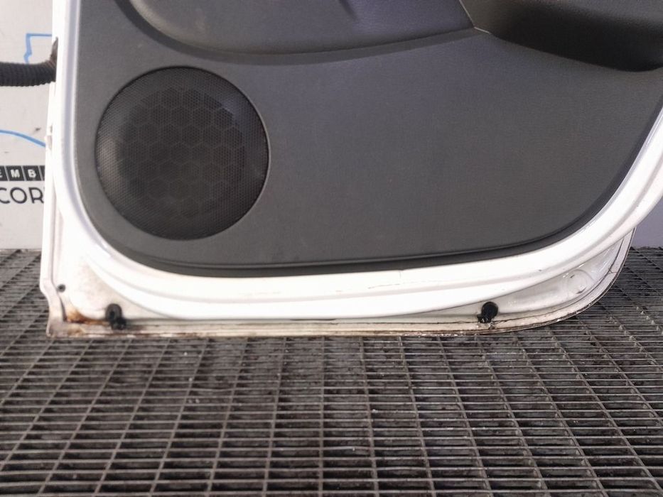 Usa Dreapta Spate Dacia Duster 2010 - 2013 SUV 4 Usi Alb (1103)