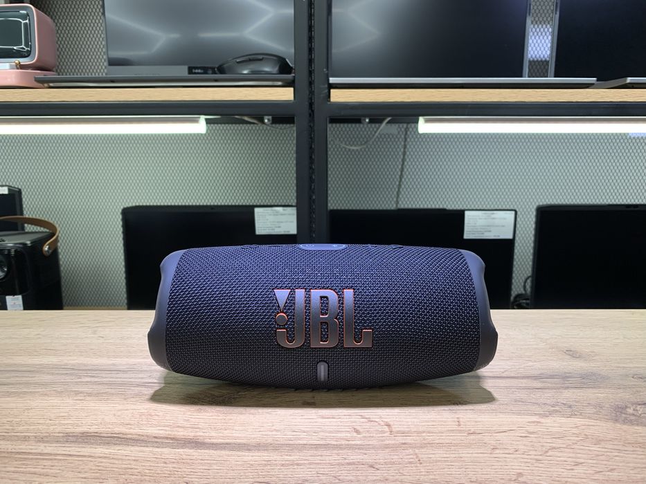 Портативная колонка JBL Charge 5, черный, 30 Вт, 10942/А10