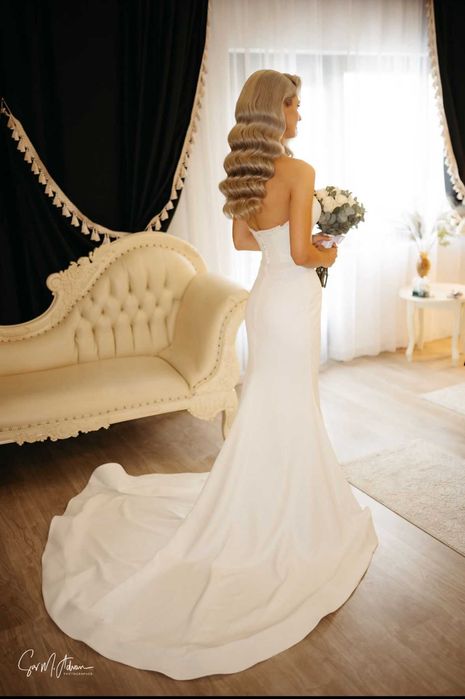Rochie de mireasă deosebită, creată pe comandă, purtată o singură dată