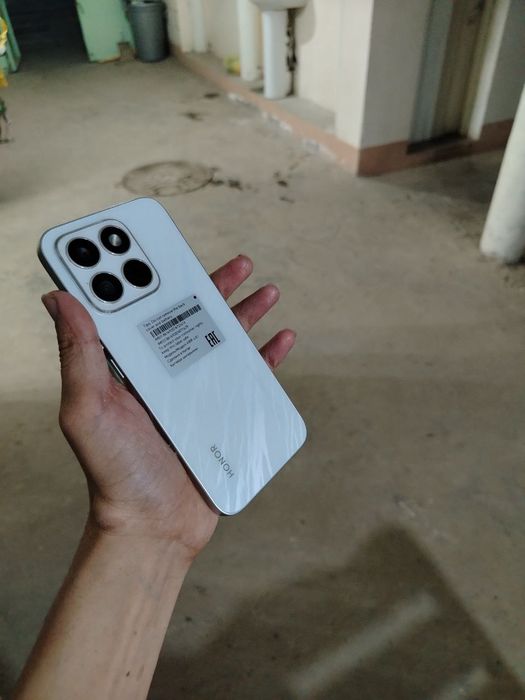 Honor 8C  Yangi telefon
