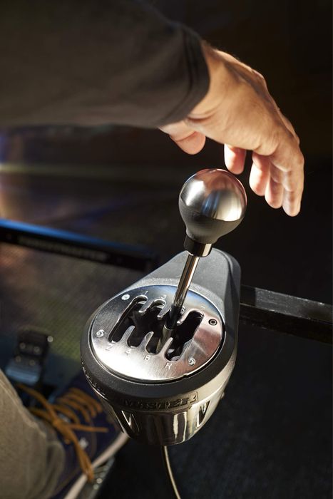 Thrustmaster TH8A Shifter Add-On - Schimbător de viteze