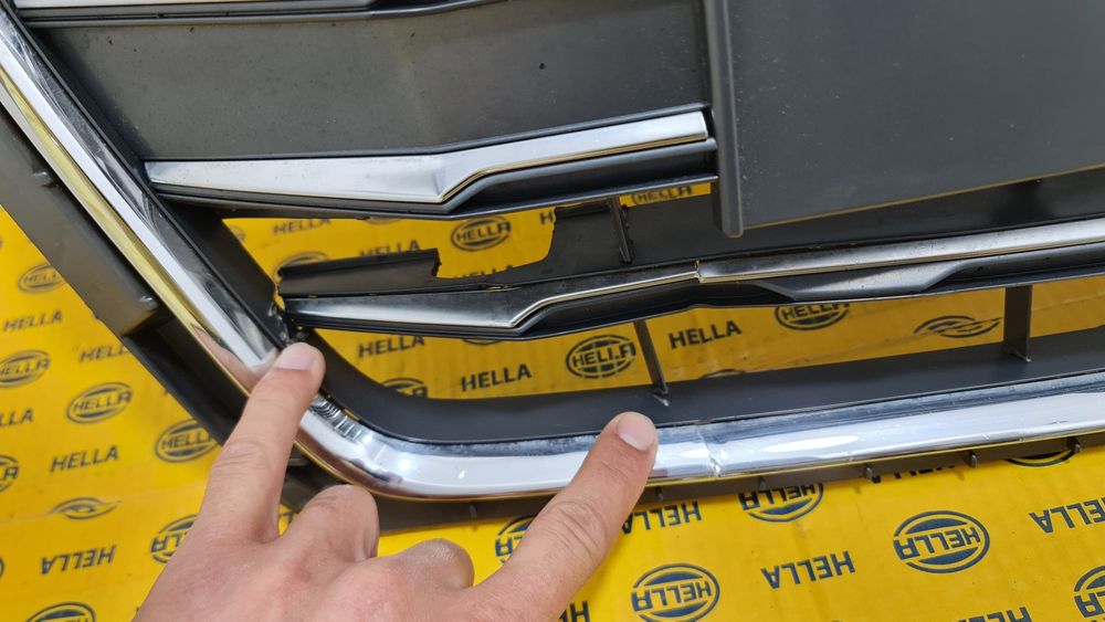 Grila masca radiator Audi a5 b9 quattro SLine