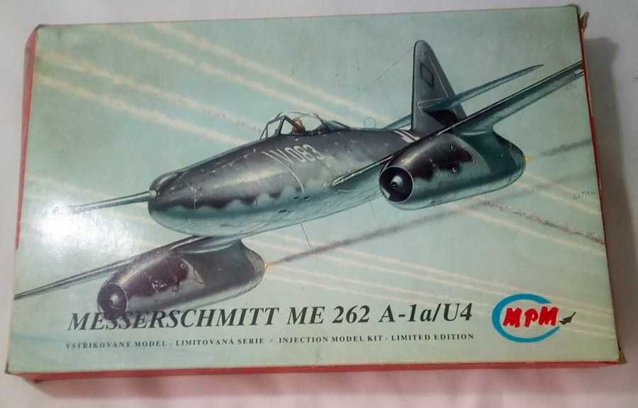 Продам модели военных самолетов