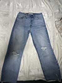 Модные джинсы Levi’s. Размер S.