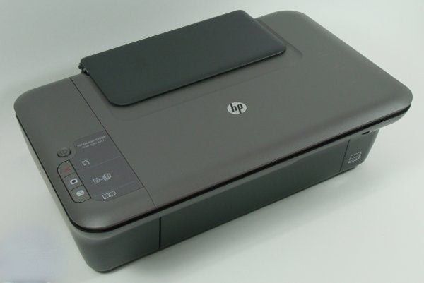 Imprimantă cu scaner HP Deskjet 1050 J410a