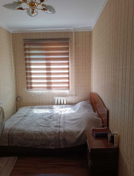 Чиланзар 19 квартол 4/3/4 продаётся квартира.Балкон 1,5*6