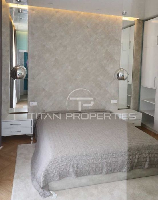 Продава се Къща в Пловдив, Остромила - 388 кв.м за 1225 €/кв.м - Снимка #4