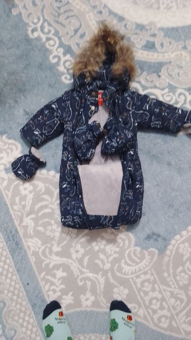 Продам трансформер 2в1