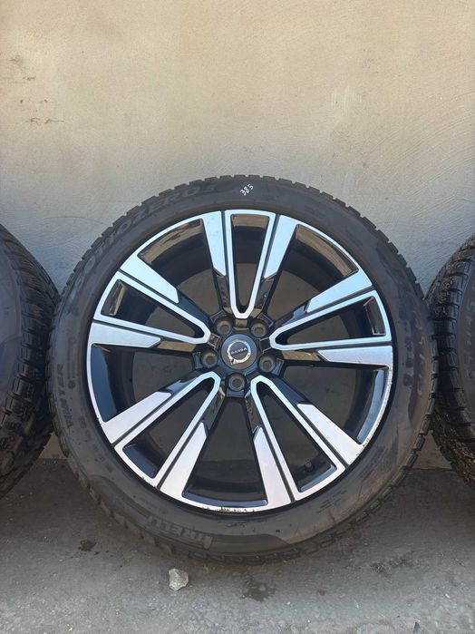 Set 4 anvelope Pirelli SotoZero 235 45 R19 ci385