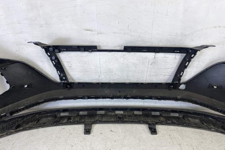 Хюндай Туксон / Hyundai Tucson Оригинална предна броня в добро състоян