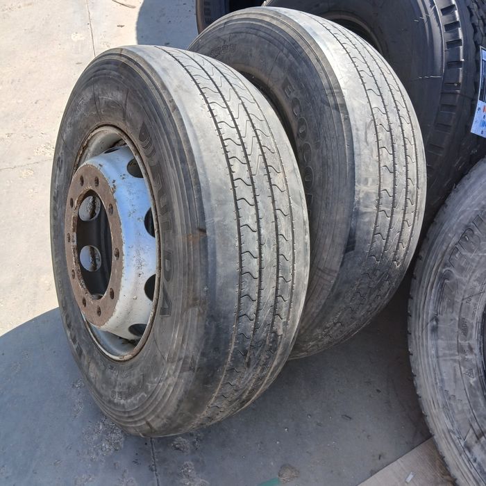 Janta camion cap tractor R22.5 cu anvelope