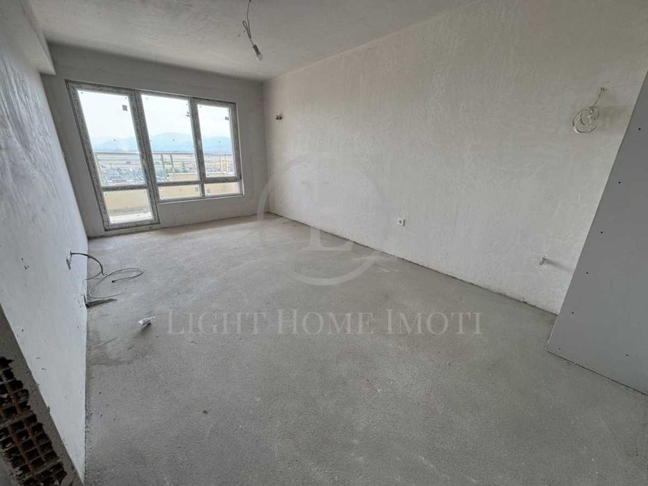 Продава се Двустаен апартамент в Пловдив, Тракия - 60 кв.м за 1394 €/кв.м - Снимка #1