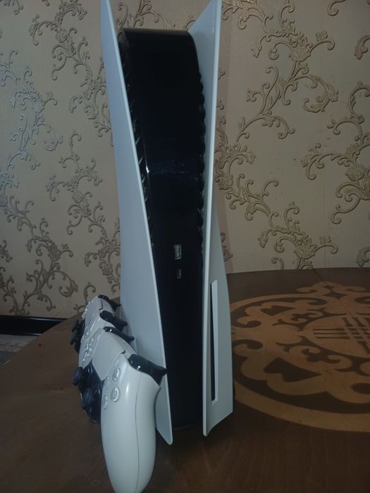 Продаётся  PlayStation 5