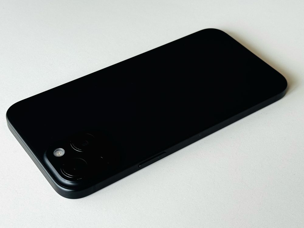 Iphone 15 Plus 128GB Black 100% Батерия! Гаранция 6 месеца