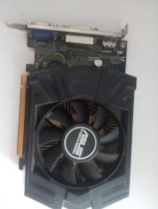 Видеокарта GTX 750 2GB