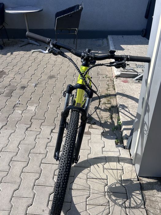 Bicicleta full suspension
