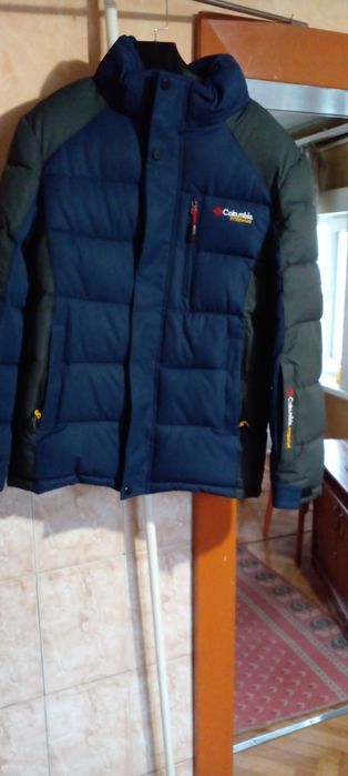 новая мужская теплая куртка Columbia