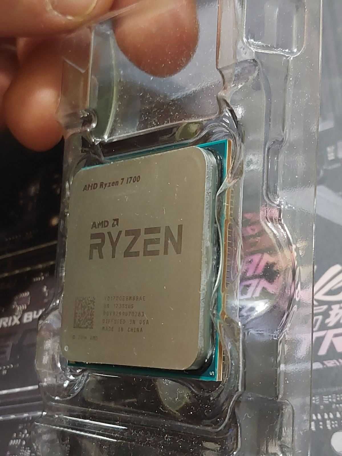 AMD Ryzen 7 1700, AM4 - Процесор