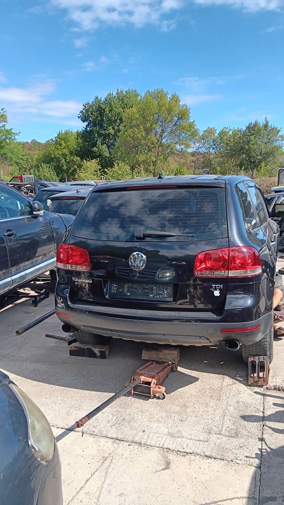 Vw Touareg 2.5 R5 ,174 к.с. ,60 броя на части
