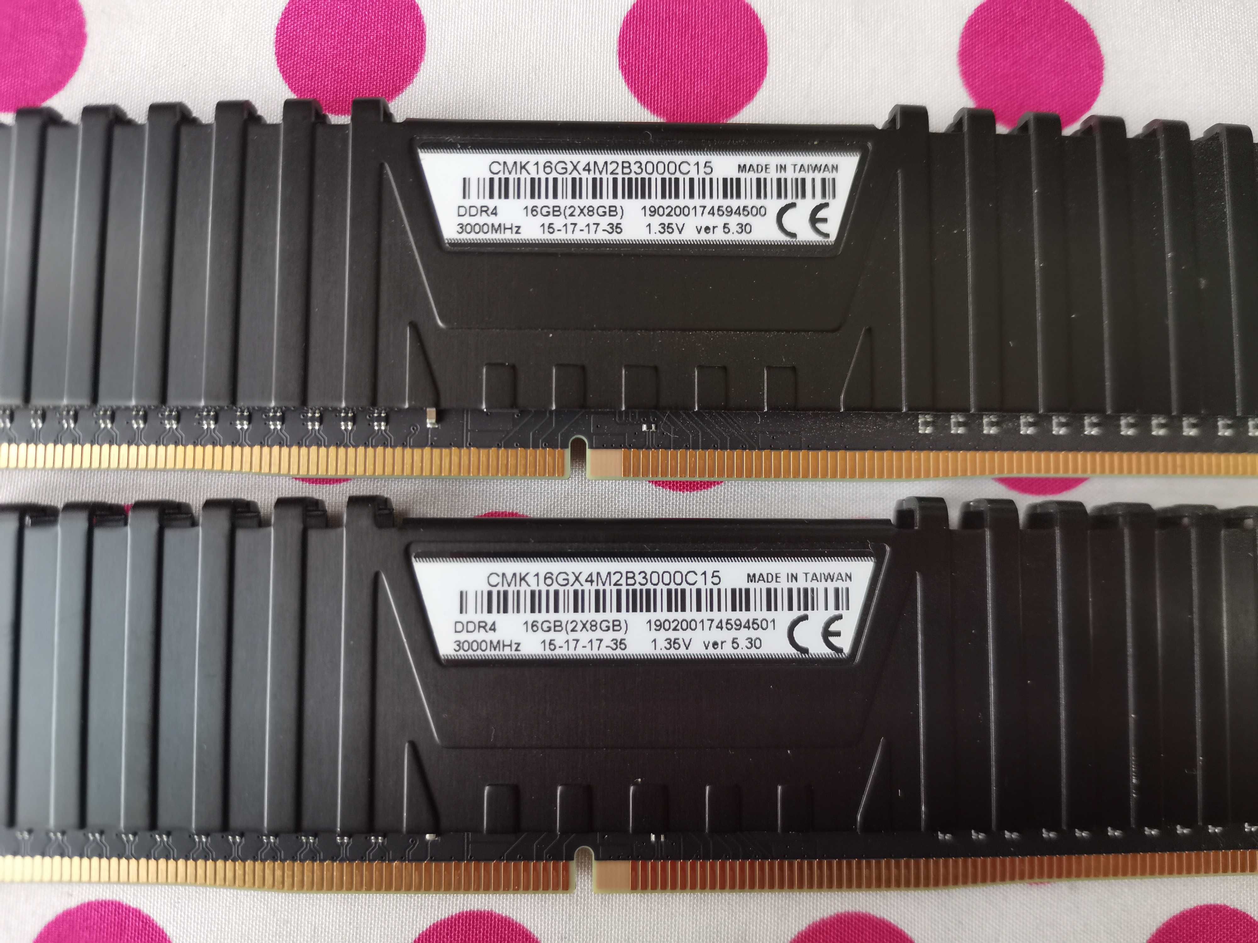 Memorie Corsair Vengeance LPX Black 16GB DDR4 3000MHz Desktop.