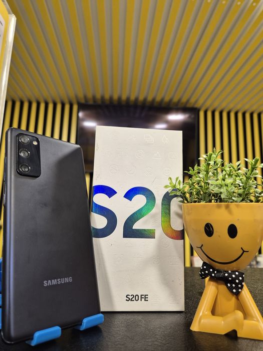 Samsung S20 FE,128гб
