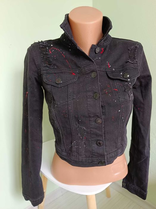 Дамско дънково яке – ръчна изработка с персонализиран диза