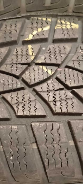 Автомобилни гуми зимни летни Гудиър Goodyear