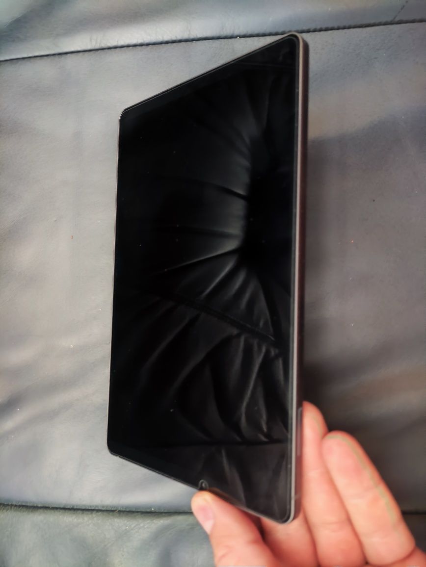 Lenovo Legion Y700 12/256 8.9'