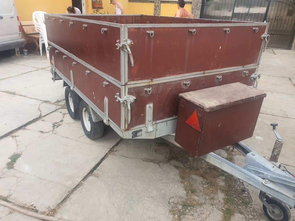 Remorca auto 1300kg