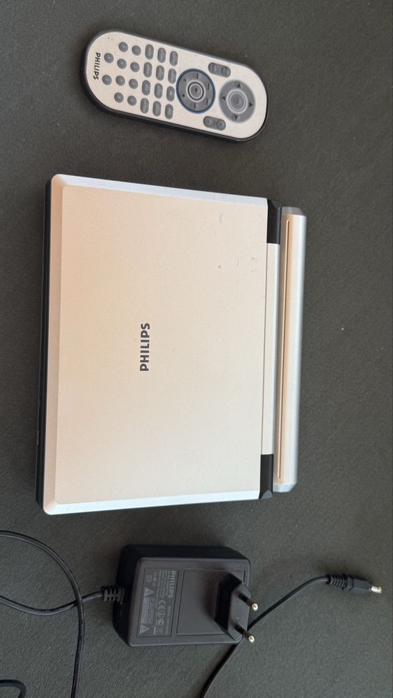 Портативен DVD player Philips