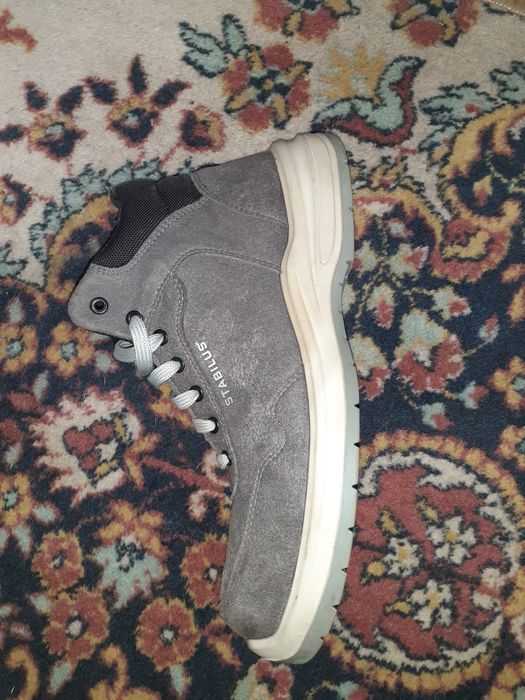 Pantof cu protectie si ghete cu protecție