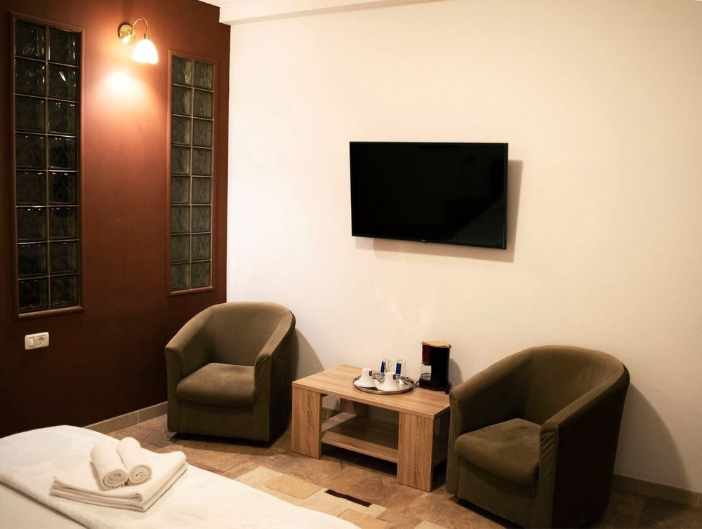 Oferta Iunie!!! Cazare Pensiune Eforie Nord