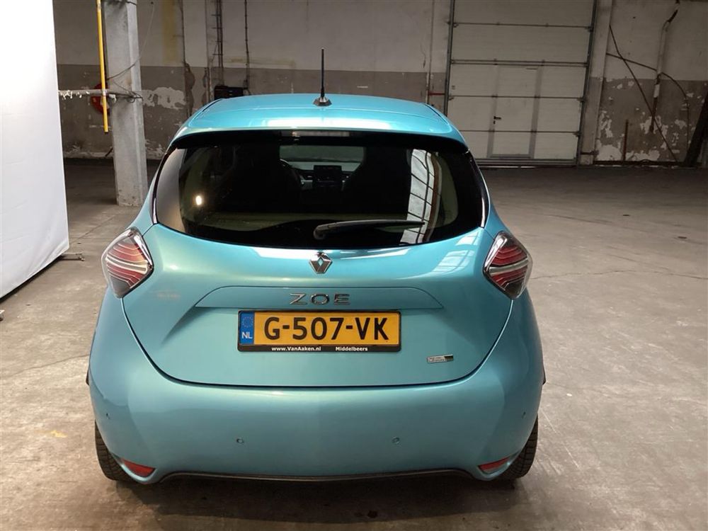 RENAULT ZOE 52 KWH - FIRST EDITION - R135 - всички екстри
