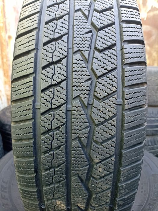 235/75/15 саферич зимний комплект, в новом состояний