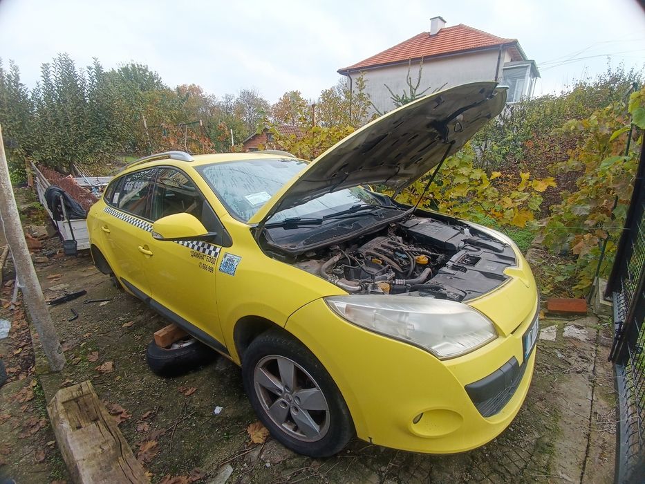 Renault Megane 2011 1.6 Газ Теглич на части