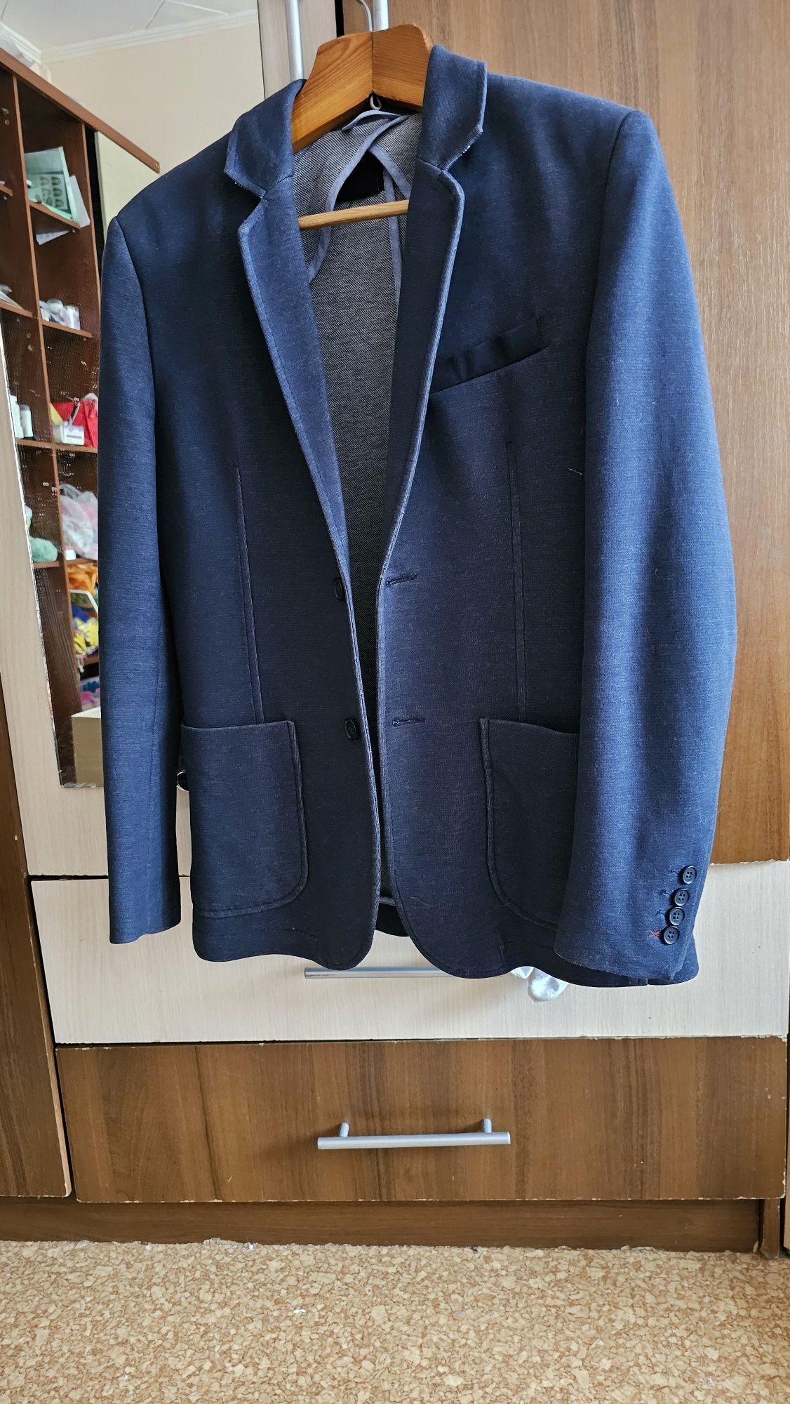 Мужской пиджак 2 шт и рубашка