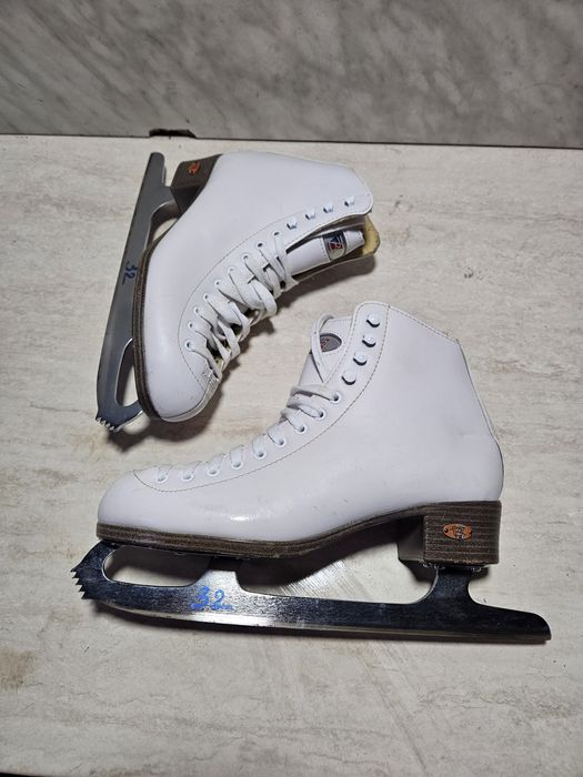 Patine 32 gheata patinaj artistic Riedell   marime 40-41  ( 26  cm)