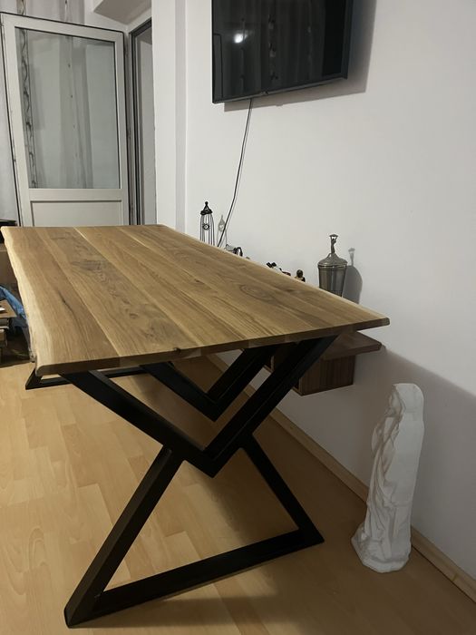 Masa rustica din lemn