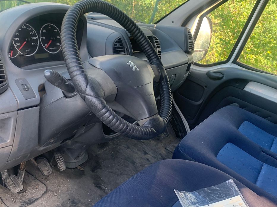 Peugeot Boxer 2.2hdi 2004г