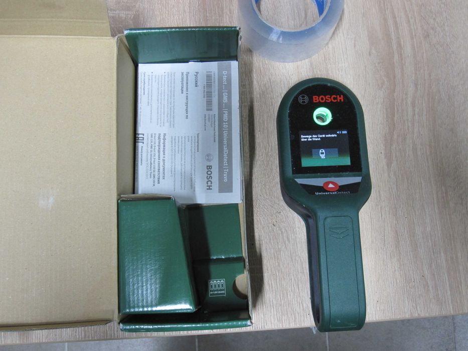 Detector cabluri Bosch UniversalDetect ( în cutie)