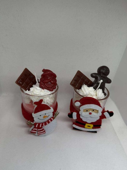 Коледни свещи, подари на свойте близки!