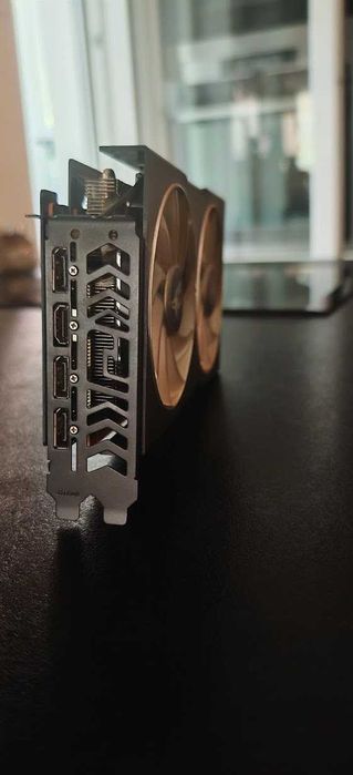 Продавам Перфектна Видео Карта PowerColor RX 6600XT 8GB 256bit