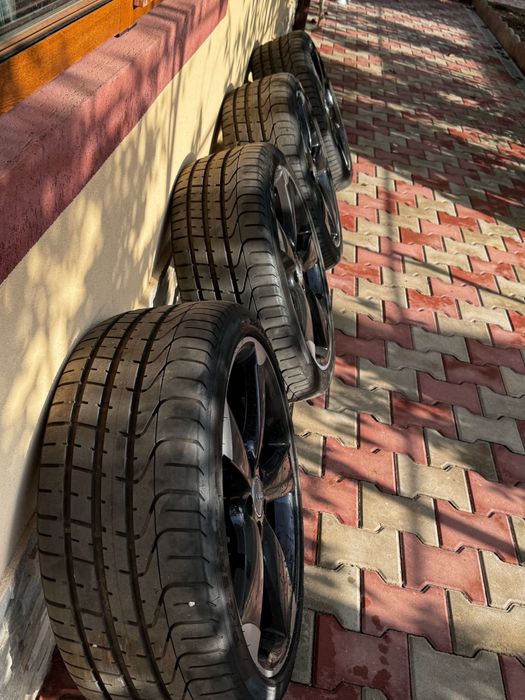 Vand anvelope cu jante 1250 Euro