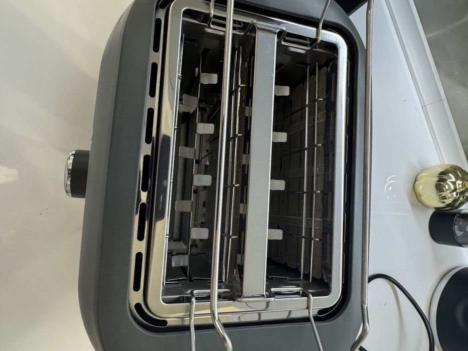 Prajitor paine Bestron 800W