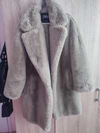 Zara Дамско палто