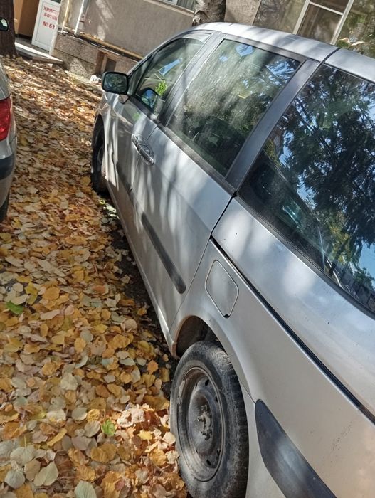 Автомобил citroen c8