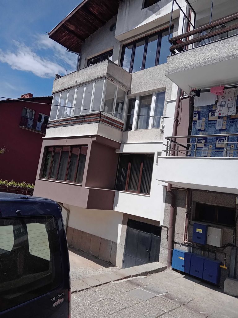 Продава се Четиристаен апартамент в Кюстендил, Герена - 104 кв.м за 962 €/кв.м - Снимка #9