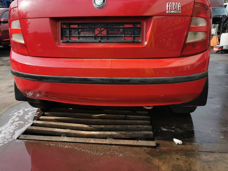 dezmembrez skoda fabia 1 motor 1.4 mpiaripi fata fabia 1/hayon fabia 1