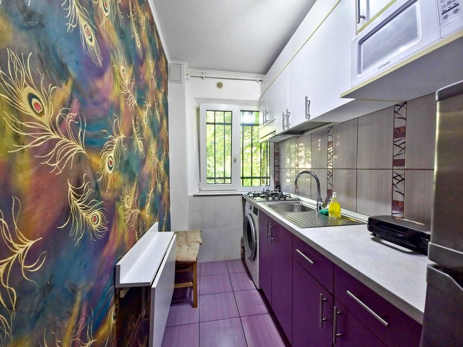 Inchiriez apartament 3 camere Tomis Nord Cazare Regim Hotelier